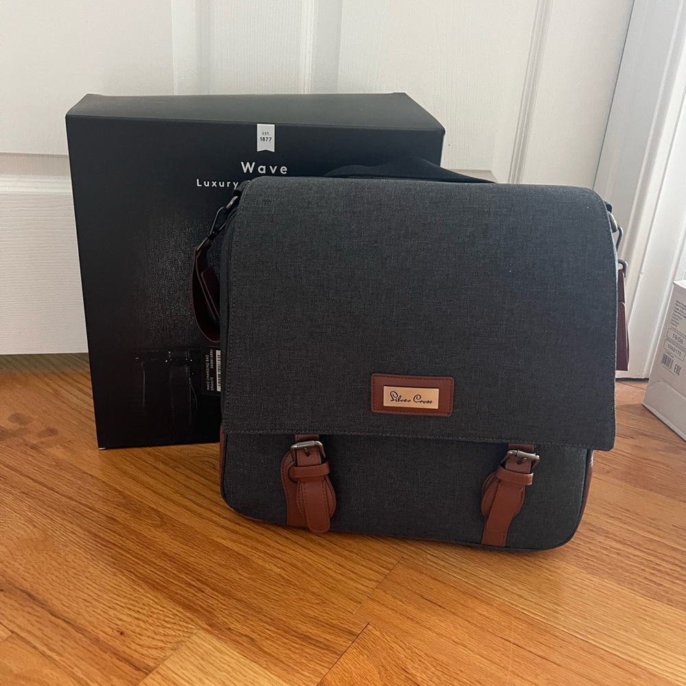 NWT Silver Cross Wave Luxury Changing Bag Granite